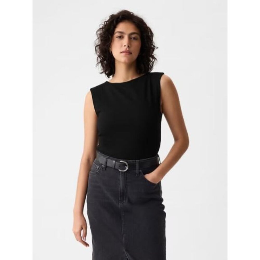 NWT Gap Modern Boatneck Tank, black, large